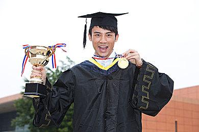 《极限竞速：地平线5》采用了超过2000种天空预设图